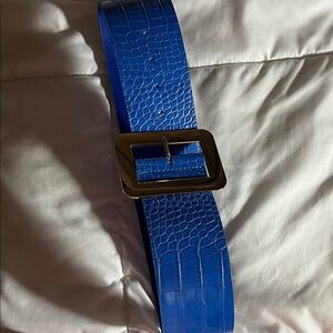 Blue Croc-Embossed Belt with Silver Buckle vintage